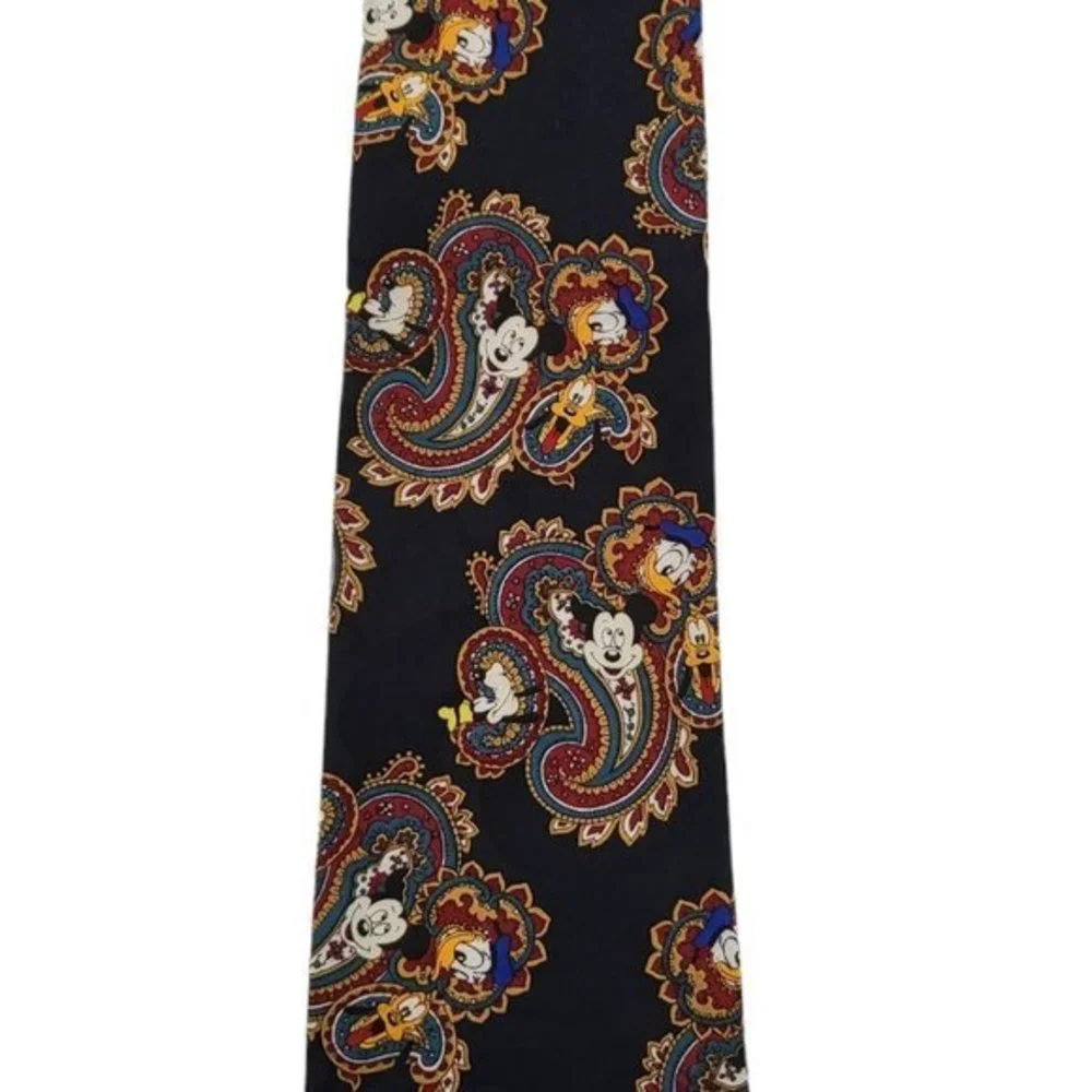 Disney Vintage Mickey Mouse, Donald Duck,‎ Goofy, and Pluto Men's Paisley Tie
